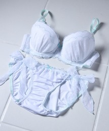 Dolce Fiora(h`FtBI)́ymC[݂ȒSnzȂ̂ɂ苹xĂ\tgC[uV[c(u&V[c)