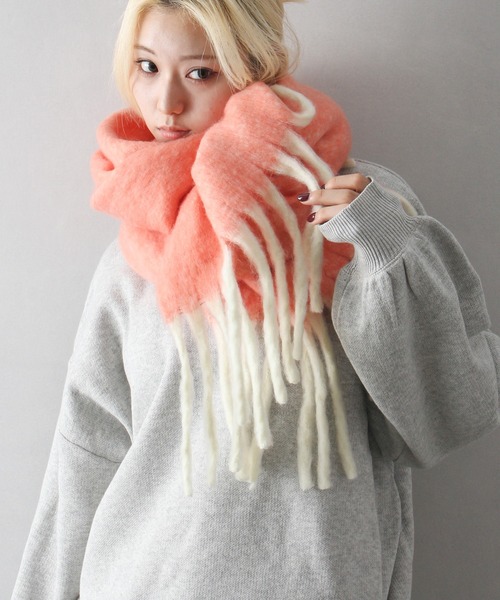 SpRay（スプレイ）の「起毛メランジストール（ストール/ショール・レディース・オレンジ/パープル/ミント/ブルー・FREE）」の8枚目の写真