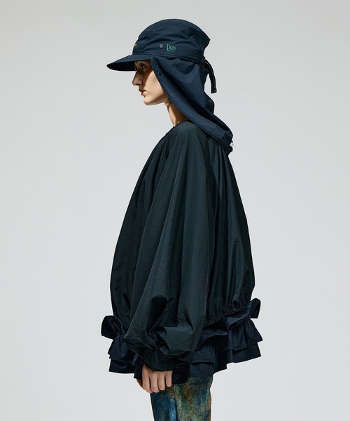 NON TOKYO（ノントーキョー）の「FRILL HEM NYLON PULLOVER（その他トップス・レディース・アイボリー/ブラック/ブルー・FREE）」の9枚目の写真