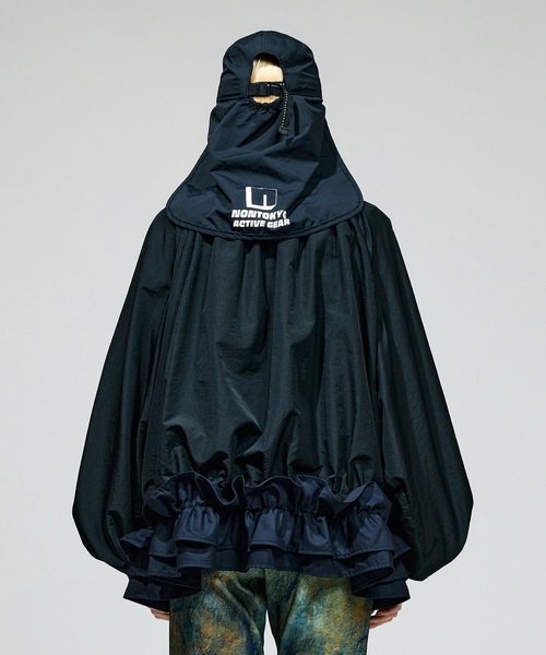 NON TOKYO（ノントーキョー）の「FRILL HEM NYLON PULLOVER（その他トップス・レディース・アイボリー/ブラック/ブルー・FREE）」の10枚目の写真