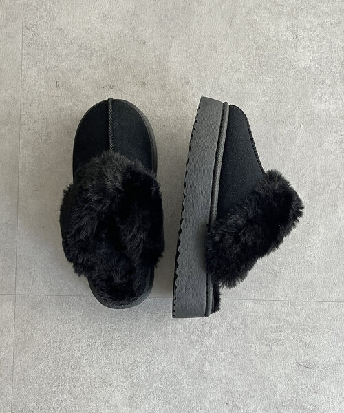 CPCM(シーピーシーエム)の「厚底ムートンシューズ(ブーツ・レディース・ブラック/キャメル・SMALL/MEDIUM/LARGE)」の6枚目の写真