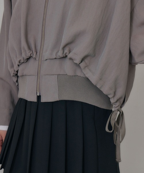 Paradise Picnic（パラダイスピクニック）の「Dignite collier  レイヤードブルゾン（ブルゾン・レディース・ブラック/グレイッシュベージュ・FREE）」の11枚目の写真