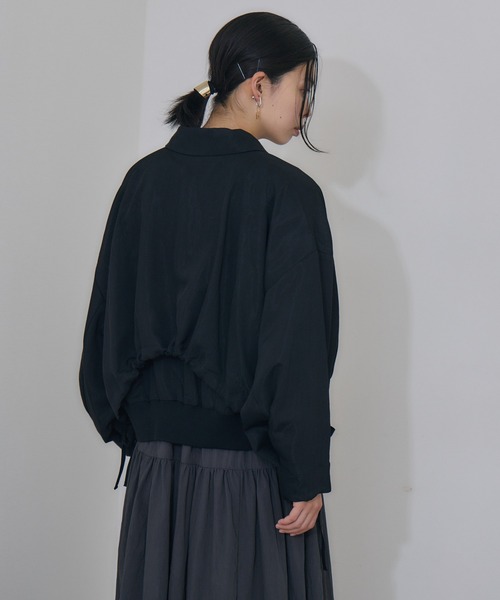 Paradise Picnic（パラダイスピクニック）の「Dignite collier  レイヤードブルゾン（ブルゾン・レディース・ブラック/グレイッシュベージュ・FREE）」の3枚目の写真