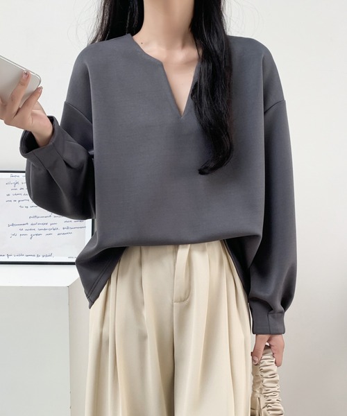 ABITOKYO（アビトーキョー）の「袖タック段ボールスウェットキーネックブラウス（スウェット・レディース・ブラック/ベージュ/チャコールグレー・XL/L/M）」の14枚目の写真