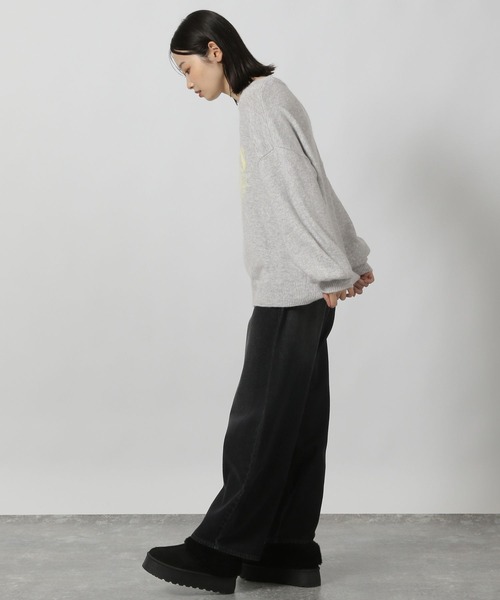 LAKOLE（ラコレ）の「ロゴ花柄ジャガードニットプルオーバー / 149364（ニット/セーター・レディース・アイボリー/グレー/ピンク/チャコール・FREE）」の6枚目の写真