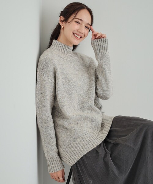 DRESKIP（ドレスキップ）の「◆【体型カバー】ふわふわミックスヤーン ハイネックニット（ニット/セーター・レディース・ピンク系/ブルー系その他/ブラック/イエロー系その他/ブラウン系/ライトベージュ・02/03/04）」の4枚目の写真