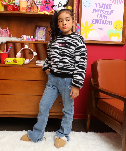 BABYDOLL（ベビードール）の「ボアトレーナー 9921K（スウェット・キッズ・ブラック/ホワイト・90cm/100cm/110cm/120cm/130cm/140cm）」の9枚目の写真