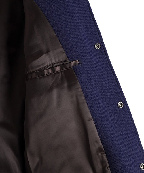marka（マーカ）の「marka / マーカ：PUFFED AWARD JACKET - 1/14 wool vintage double -：M24C-15BL02C[COR]（スタジャン・メンズ・ネイビー・2(M)）」の8枚目の写真