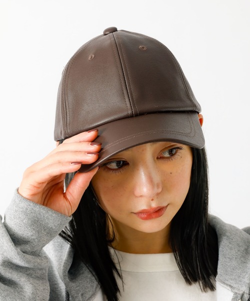 Ruben（ルーベン）の「【RUBEN】フェイクレザーキャップ / ユニセックス / オールシーズン / RUS-6296（キャップ・レディース・ベージュ/ブラウン/ブラック・フリー）」の21枚目の写真