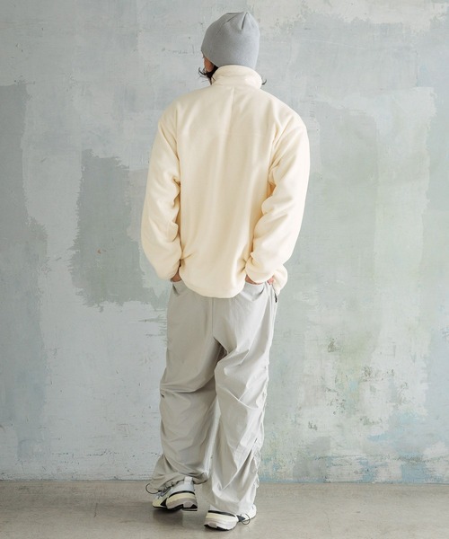 HEREIAM（ヘレイアム）の「【HEREIAM MEN】コントラストフリースZIP（その他アウター・メンズ・ブラック/アイボリー・LARGE/MEDIUM）」の4枚目の写真