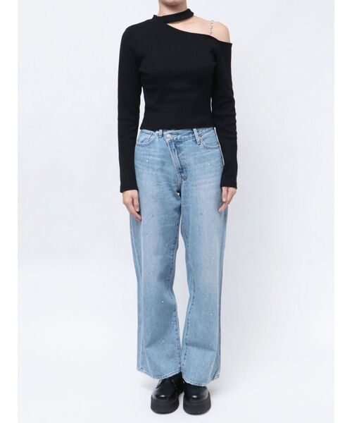 EVRIS(エヴリス)の「ショルダーチェーンショートトップス(Tシャツ/カットソー・レディース・ブラック/ホワイト/ブルー・FREE)」の17枚目の写真