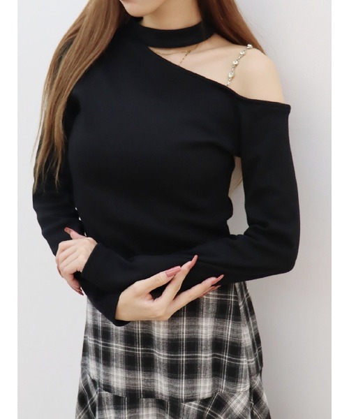 EVRIS(エヴリス)の「ショルダーチェーンショートトップス(Tシャツ/カットソー・レディース・ブラック/ホワイト/ブルー・FREE)」の2枚目の写真