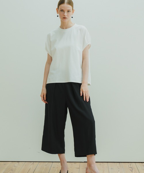 WHYTO.(ホワイト)の「「WHYTO. / ホワイト」 DROP FRENCH SLEEVES TEE(Tシャツ/カットソー・レディース・ブラック/グレイッシュベージュ/オフホワイト・36/38)」の11枚目の写真