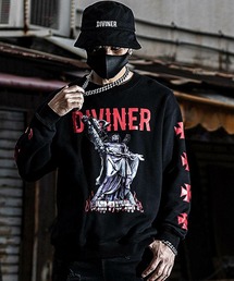 DIVINER（ディヴァイナー）の「Judgment　Sweat　Shirt （ブラック×レッド（Tシャツ/カットソー）」