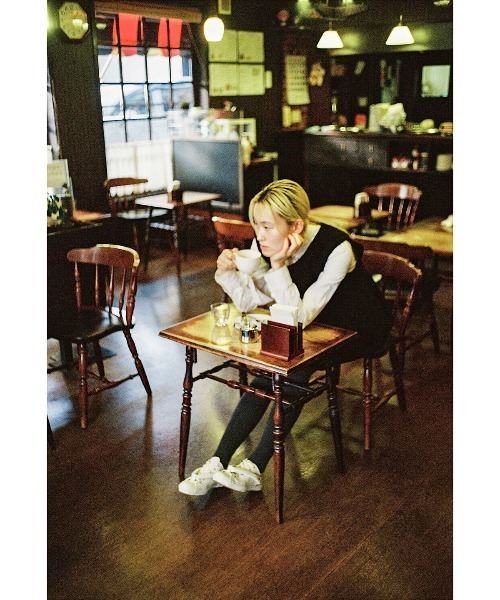 BEAMS JAPAN(ビームス ジャパン)の「Whole Love Kyoto / HANAO SHOES Neutral White 花緒 スニーカー(スニーカー・レディース・ホワイト・30.0cm/28.0cm/29.0cm/27.0cm)」の4枚目の写真