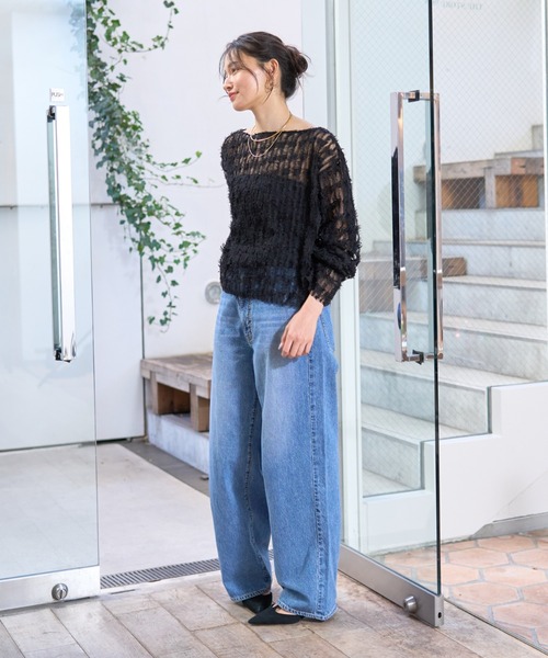 EMMA ROUGE VIF(エマルージュヴィフ)の「【一部店舗限定】フェザーチュールブラウス(シャツ/ブラウス・レディース・アイボリー/ブラック・フリー)」の22枚目の写真