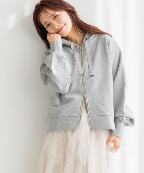 mysty woman（ミスティウーマン）の「アソート裏毛ZIPパーカー  322315（パーカー・レディース・グレー/ブラック/ピンク・FREE）」の3枚目の写真