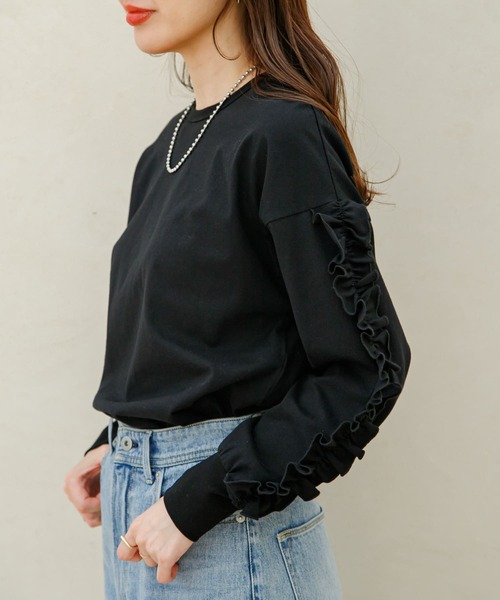 URBAN RESEARCH Sonny Label(アーバンリサーチサニーレーベル)の「『WEB限定』フリルスリーブプルオーバー(Tシャツ/カットソー・レディース・オフホワイト/ブラック・FREE)」の3枚目の写真