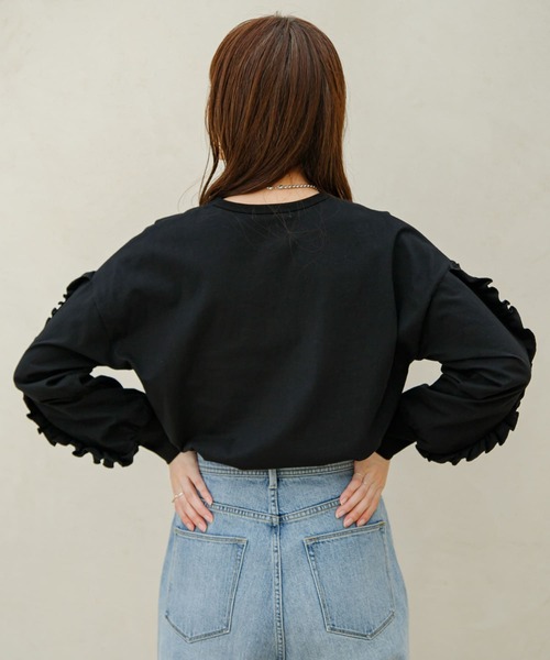 URBAN RESEARCH Sonny Label(アーバンリサーチサニーレーベル)の「『WEB限定』フリルスリーブプルオーバー(Tシャツ/カットソー・レディース・オフホワイト/ブラック・FREE)」の7枚目の写真