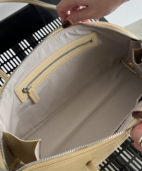 CAPRICIEUX LE'MAGE（カプリシューレマージュ）の「〈ADD CULUMN/アドカラム〉FIGRE BOSTONVINTAGEバッグ（ボストンバッグ・レディース・イエロー/ブラック・FREE）」の18枚目の写真