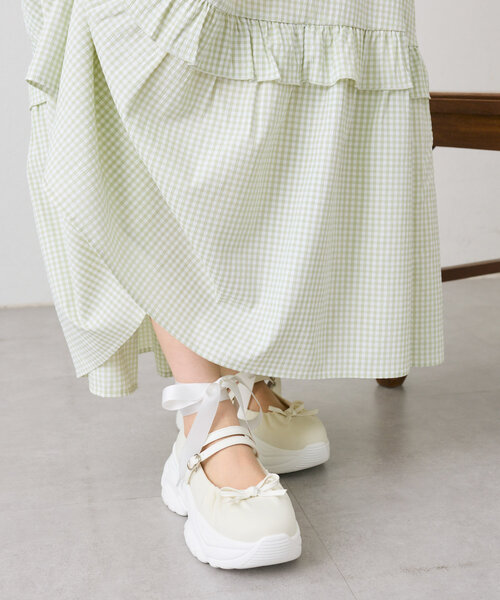 w closet（ダブルクローゼット）の「【2WAY/リボン付き】バレエ厚底シューズ（ブーツ・レディース・ピンク/ブラック/オフホワイト・SMALL/MEDIUM/LARGE）」の5枚目の写真