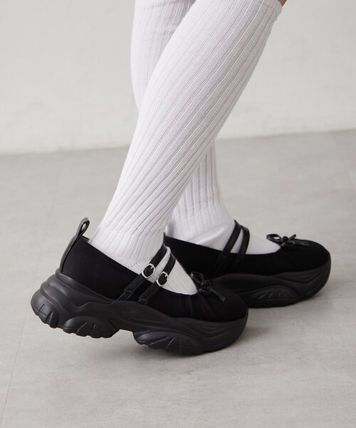 w closet（ダブルクローゼット）の「【2WAY/リボン付き】バレエ厚底シューズ（ブーツ・レディース・ピンク/ブラック/オフホワイト・SMALL/MEDIUM/LARGE）」の21枚目の写真