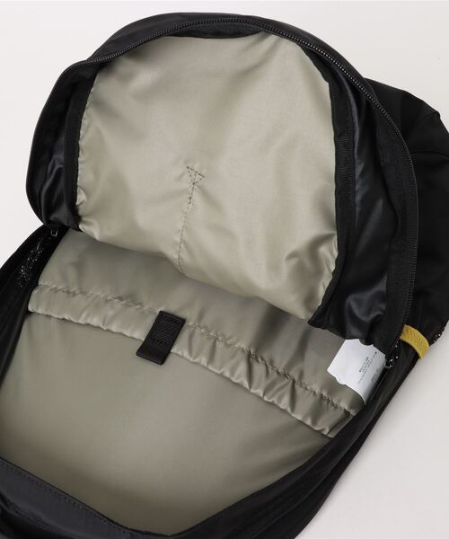 Columbia（コロンビア）の「Columbia/コロンビア バックパック パナシーア PANACEA 25L 撥水 軽量 PU8665（バックパック/リュック・メンズ・ブラック系その他/ブラック×ブルー/ブラック/ダークグレー・FREE/ONE）」の18枚目の写真