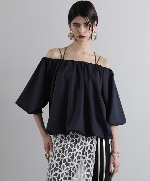 ROSE BUD（ローズバッド）の「バルーンブラウス（シャツ/ブラウス・レディース・レッド/ネイビー・ONE SIZE）」の7枚目の写真