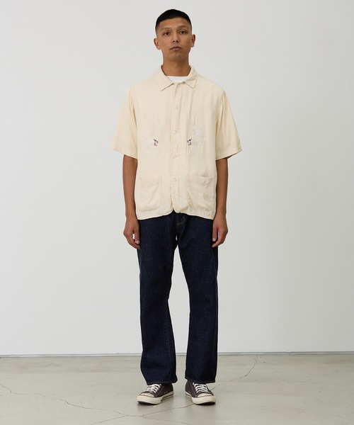 REMI RELIEF(レミレリーフ)の「REMI RELIEF/レミレリーフ レーヨンツイル スカ柄 S/S SHIRT(刺繍) 半袖シャツ(シャツ/ブラウス・メンズ・オフホワイト/ネイビー・M/L/XL)」の4枚目の写真