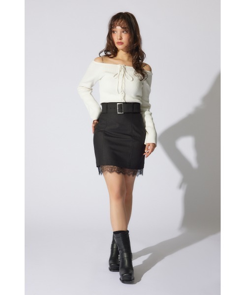 ◆PRADA◆ エンベリッシュド ローカットヘム ミニスカート ホワイト エンベリッシュド レザー ミニスカート | PRADA
