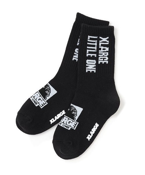 XLARGE KIDS（エクストララージキッズ）の「バーチカルロゴクルーソックス（ソックス/靴下・キッズ・ホワイト/ブラック/ブルー・13-15cm/19-21cm/15-17cm/17-19cm）」の2枚目の写真