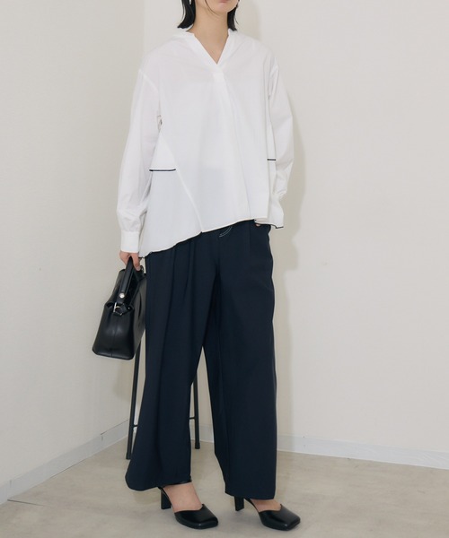 Paradise Picnic（パラダイスピクニック）の「ROSIEE   裾メローバックフレアシャツ（シャツ/ブラウス・レディース・ブラック/ホワイト・FREE）」の4枚目の写真