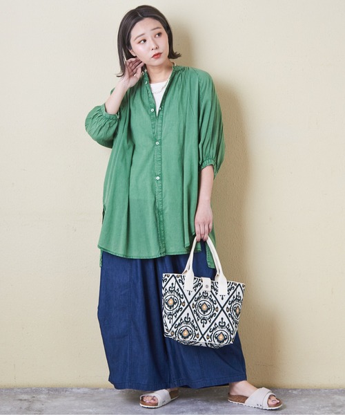 CUBE SUGAR（キューブシュガー）の「綿ボイルアシッドウォッシュギャザーチュニックシャツ（シャツ/ブラウス・レディース・グリーン/レッド/ブラック/グレー・M）」の21枚目の写真