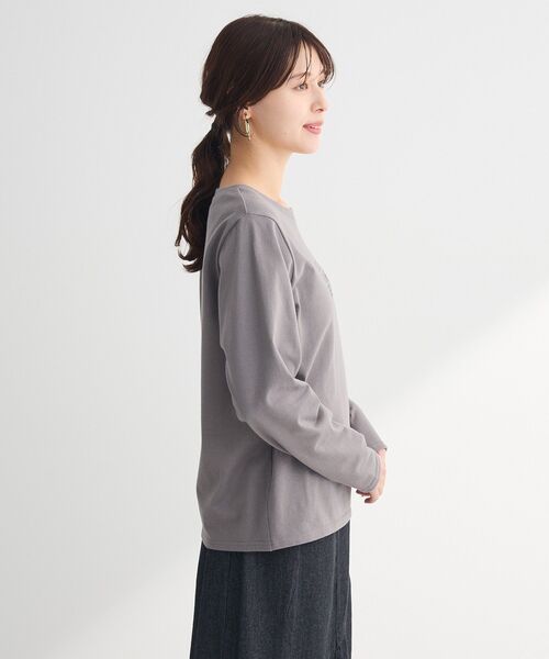 ELENCARE DUE(エレンカーレデュエ)の「・ELENCARE DUE ロゴptロンTEE(Tシャツ/カットソー・レディース・オフホワイト/チャコールグレー/ブラック/ライトカーキ・FREE)」の13枚目の写真
