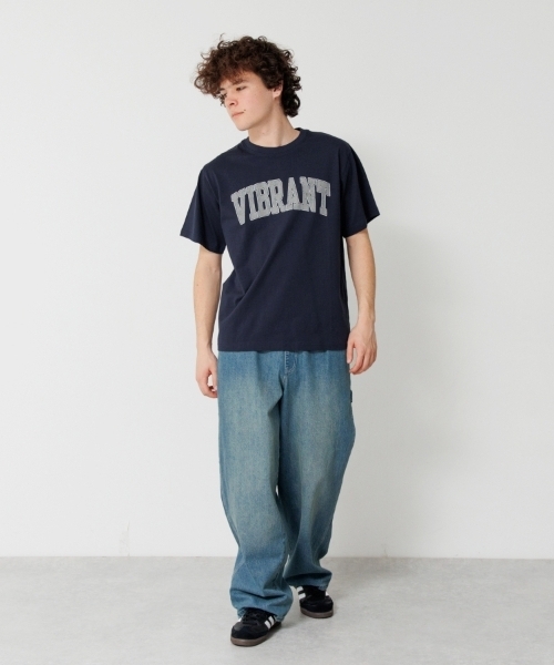 GLAZOS（グラソス）の「【大人向けサイズあり】【プチプラ】フロントアーチロゴ半袖Tシャツ（Tシャツ/カットソー・キッズ・ベージュ/ブルー/ブラック/カーキ/ホワイト/ネイビー・S/L/M/LL）」の20枚目の写真