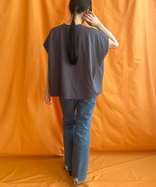 LHELBIE（レルビエ）の「フロッキーロゴボックスTシャツ（Tシャツ/カットソー・レディース・ベージュ/チャコールグレー/オフホワイト・M）」の20枚目の写真