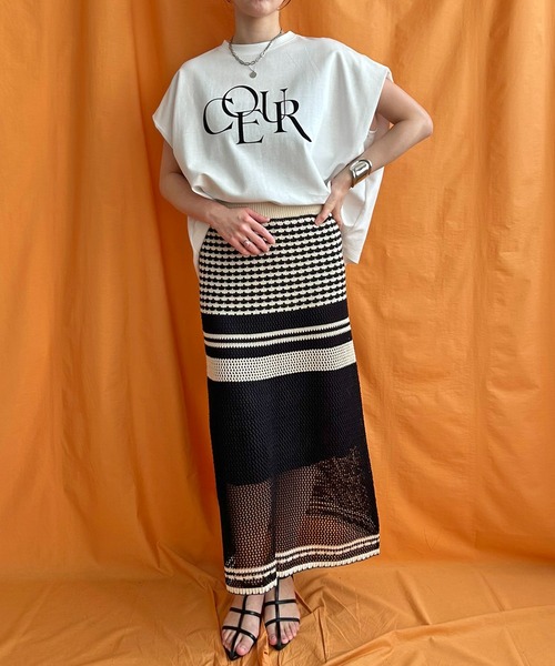 LHELBIE（レルビエ）の「フロッキーロゴボックスTシャツ（Tシャツ/カットソー・レディース・ベージュ/チャコールグレー/オフホワイト・M）」の8枚目の写真