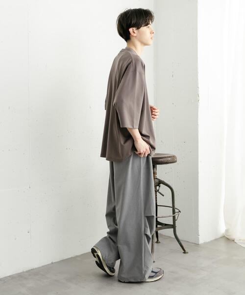 SENSE OF PLACE by URBAN RESEARCH（センスオブプレイスバイアーバンリサーチ）の「『ユニセックス』ポンチエクストラルーズTシャツ（Tシャツ/カットソー・メンズ・チャコールグレー/ブラック/ネイビー/ホワイト/ブルー系その他・MEDIUM/LARGE）」の16枚目の写真