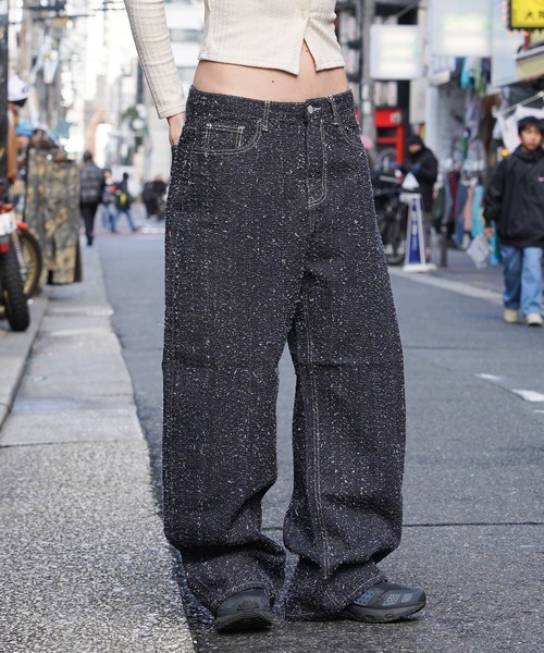 BIG CITY MARKET(ビッグシティマーケット)の「【D-LAND】ネップデニム バレルカーブパンツ / Nep Denim Barrel Curve Pants(デニムパンツ・メンズ・ブラック/インディゴブルー/ブルー・S/L/M)」の2枚目の写真