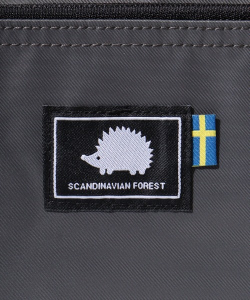 SCANDINAVIAN FOREST（スカンジナビアン・フォレスト）の「SCANDINAVIAN FOREST 2WAYショルダー＆トート（ショルダーバッグ・メンズ・ブラウン/チャコール・F）」の3枚目の写真