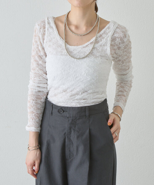 SHENERY(シーナリー)の「《ヘルシーな肌見せ》レイヤードUネックレースカットソー(Tシャツ/カットソー・レディース・オフホワイト/ブラック・FREE)」の13枚目の写真