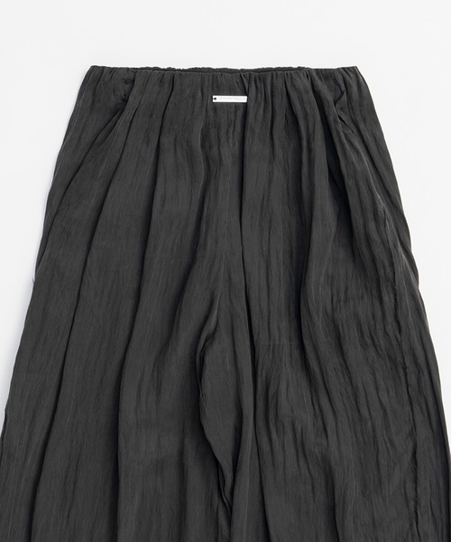 PRANK PROJECT（プランクプロジェクト）の「【Pre-Order】サテンギャザーバルーンパンツ / Satin Gathered Balloon Pants（その他パンツ・レディース・ホワイト/マルチ/ブラック・36/38）」の10枚目の写真