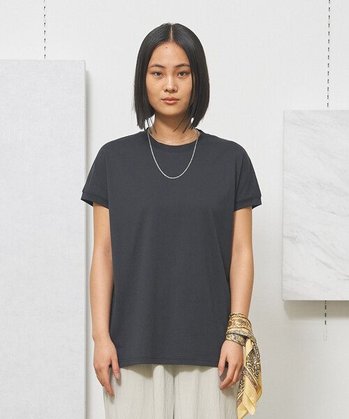 J.PRESS YORK STREET(ジェイプレスヨークストリート)の「【WOMEN】キャップスリーブ Tシャツ(Tシャツ/カットソー・レディース・ブラック系/ライトグリーン系/スカイブルー系/ホワイト系・F)」の2枚目の写真