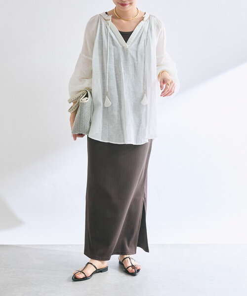 RIVE DROITE(リヴドロワ)の「【à Nice (ア ・ニース)】 ビーズ刺繍ブラウス(シャツ/ブラウス・レディース・オフホワイト/ブルー/オレンジ/レッド/ダークブラウン・FREE)」の15枚目の写真