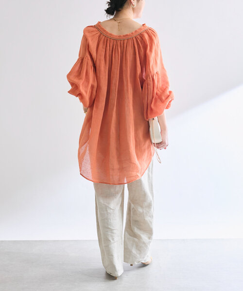 RIVE DROITE(リヴドロワ)の「【à Nice (ア ・ニース)】 ビーズ刺繍ブラウス(シャツ/ブラウス・レディース・オフホワイト/ブルー/オレンジ/レッド/ダークブラウン・FREE)」の9枚目の写真