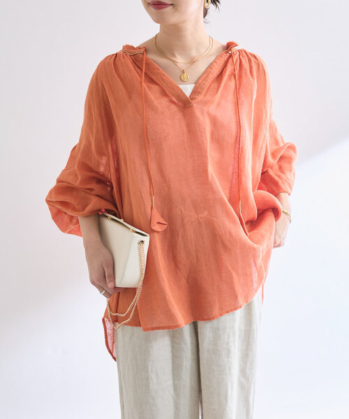 RIVE DROITE(リヴドロワ)の「【à Nice (ア ・ニース)】 ビーズ刺繍ブラウス(シャツ/ブラウス・レディース・オフホワイト/ブルー/オレンジ/レッド/ダークブラウン・FREE)」の10枚目の写真