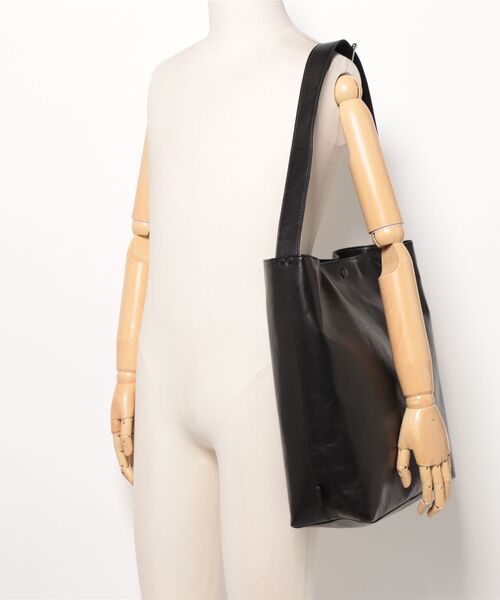 UNTRACK（アントラック）の「CITY PLUS /THE BUCKET TOTE ショルダーバッグ 60363（トートバッグ・メンズ・ブラック・FREE）」の11枚目の写真