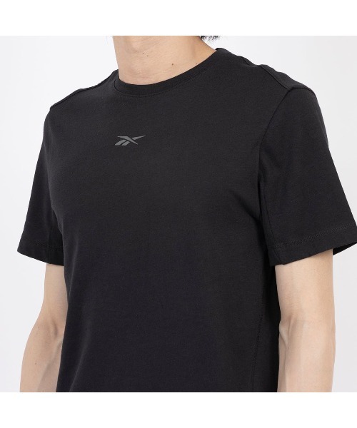 Reebok(リーボック)の「アスリート Tシャツ / ATHLETE TEE(Tシャツ/カットソー・メンズ・ブラック/レッド・XX-LARGE/X-LARGE/SMALL/MEDIUM/LARGE)」の10枚目の写真