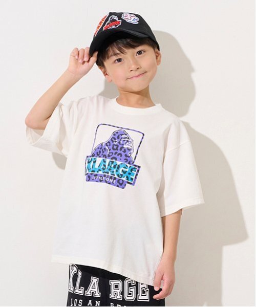 XLARGE KIDS（エクストララージキッズ）の「カラフルレオパードOGゴリラ半袖Tシャツ（Tシャツ/カットソー・キッズ・ブラック/ホワイト/ブルー・130cm/100cm/140cm/110cm/80ｃｍ/120cm/90cm）」の2枚目の写真
