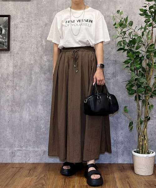 Right-on（ライトオン）の「【HONEYSUCKLE ROSE】ロゴプリントＴ（Tシャツ/カットソー・レディース・オフホワイト/ブラック/ベージュ/その他2/その他1/ダークグレー・M/L）」の22枚目の写真